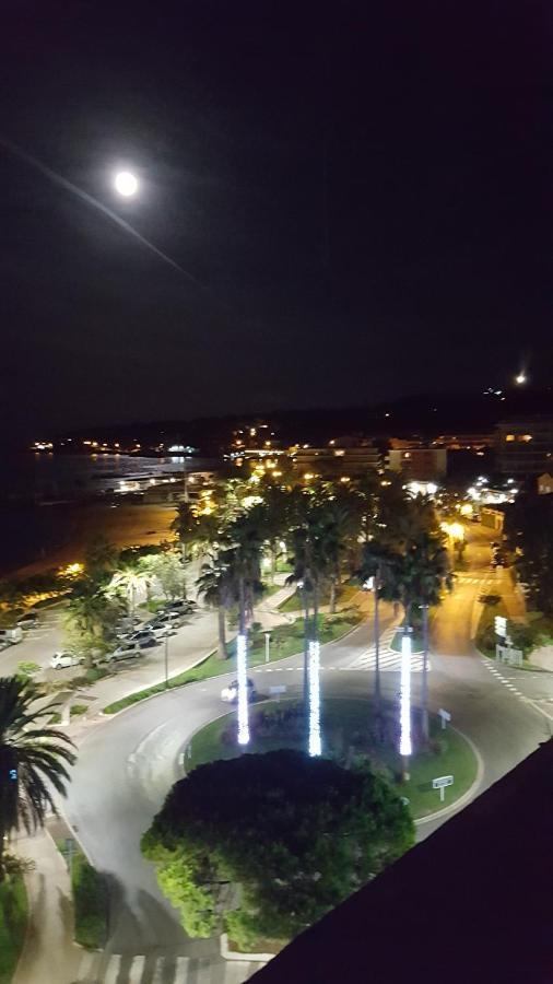 Magnifique "Gite De La Garoupe" Au Cap D'Antibes A 300M Des Plages Exteriör bild