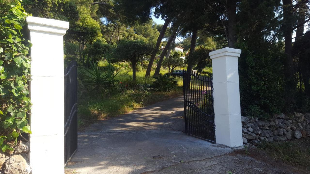 Magnifique "Gite De La Garoupe" Au Cap D'Antibes A 300M Des Plages Exteriör bild